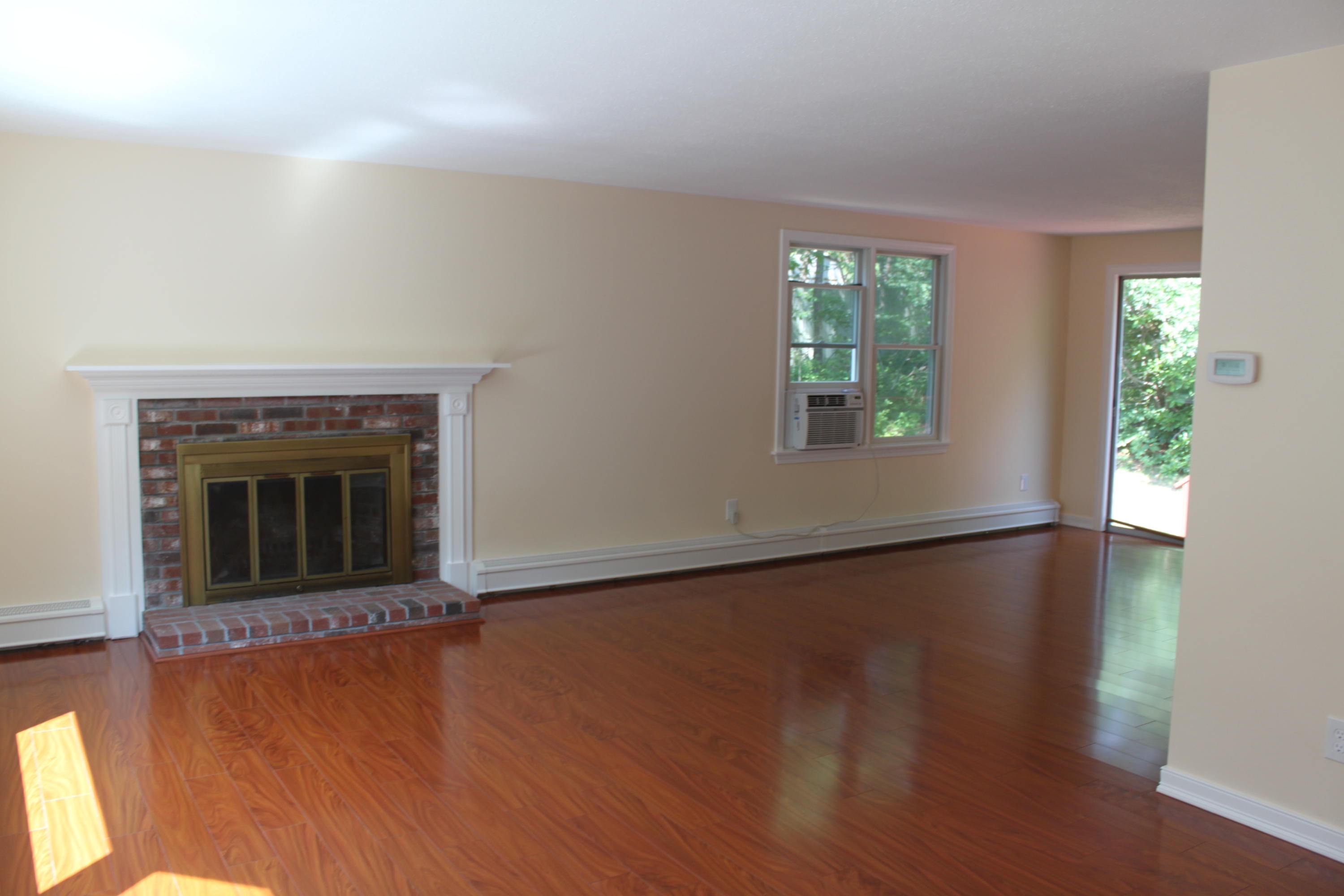 256 Oakland Road Hyannis, MA 02601 - Photo 7 of 26 IMG_6596