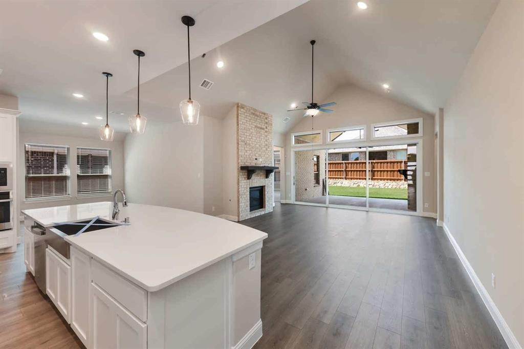 1326 Chisos Way Forney, TX 75126 - Photo 5 of 28 Representative