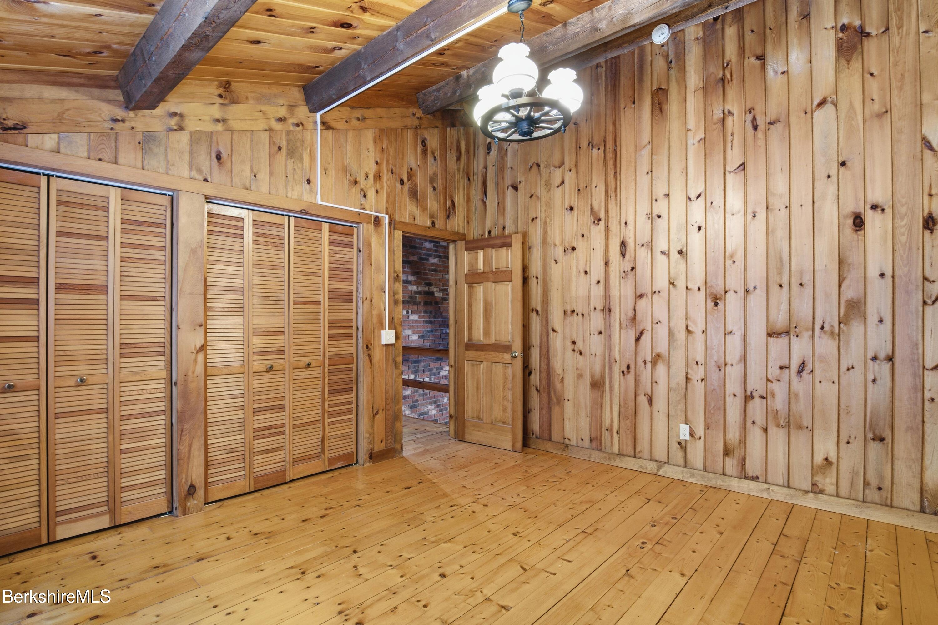 334 South Undermountain Road Sheffield, MA 01257 - Photo 32 of 37 JAN03059