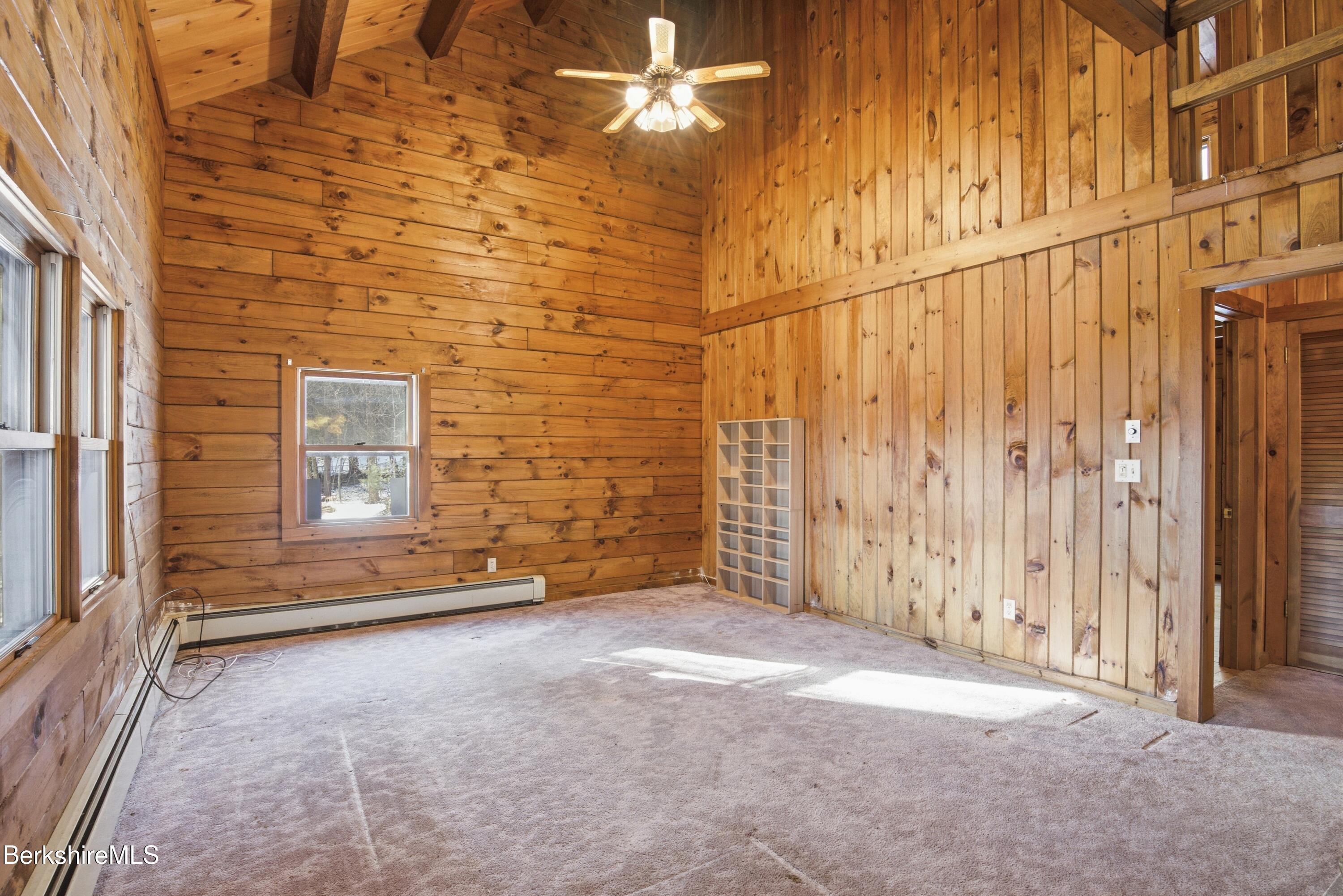 334 South Undermountain Road Sheffield, MA 01257 - Photo 7 of 37 JAN02828