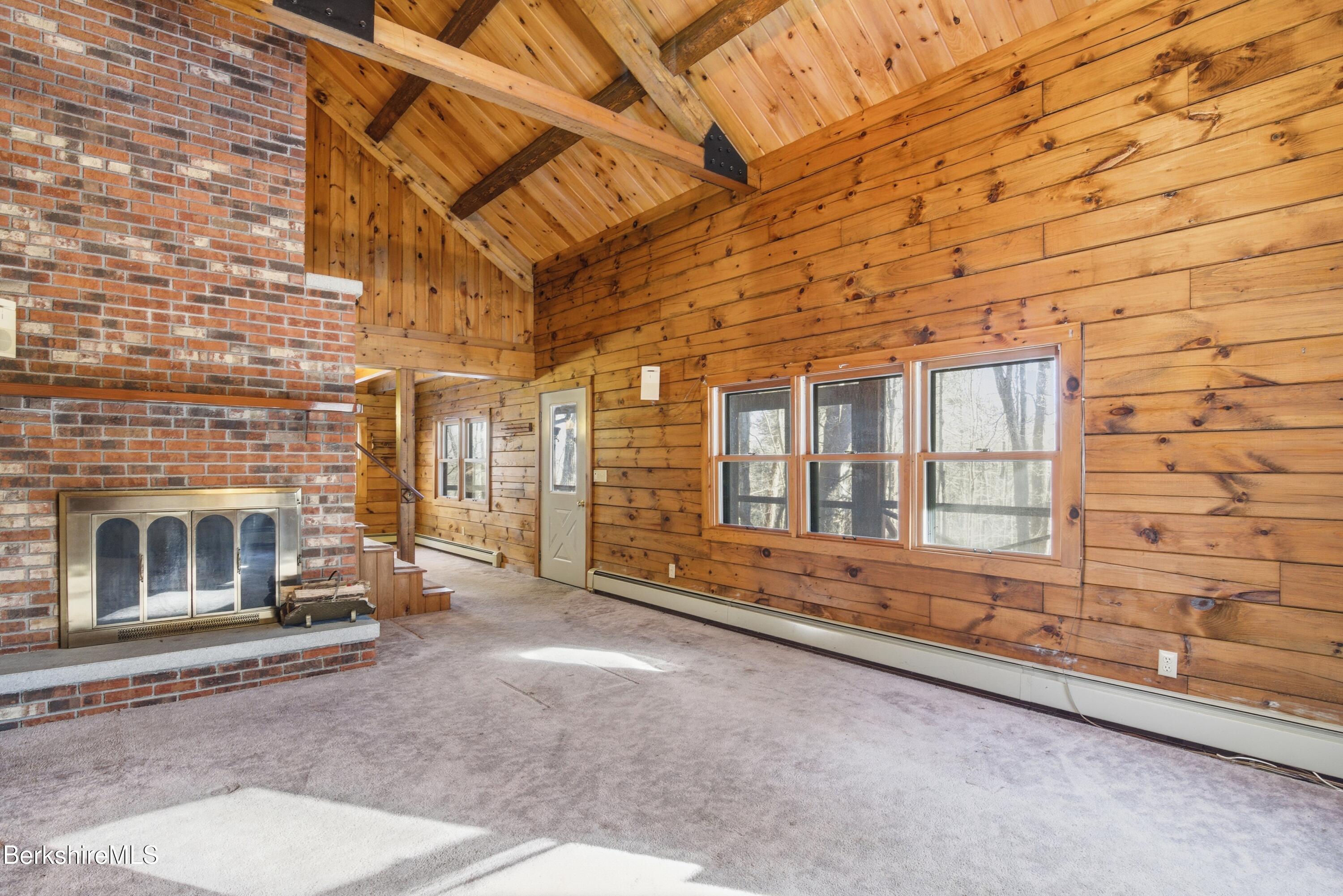 334 South Undermountain Road Sheffield, MA 01257 - Photo 9 of 37 JAN02852