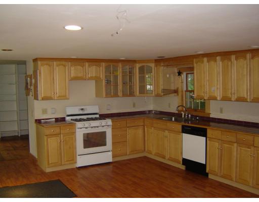 2 Winchester Road Warwick, MA 01378 - Photo 5 of 9