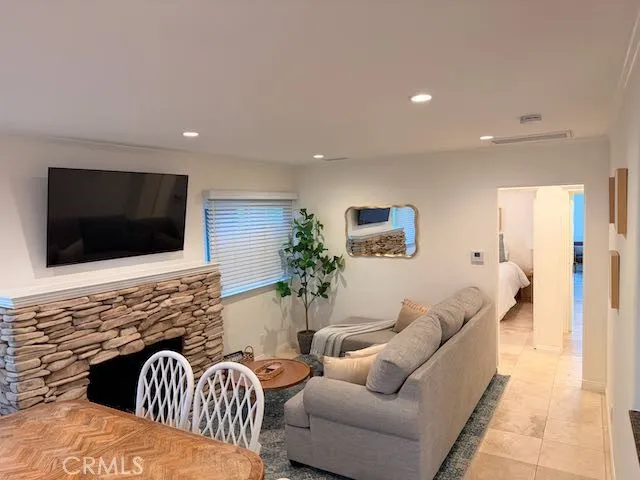 $5,000 | 1313 South Coast Highway, Laguna Beach, CA 92651