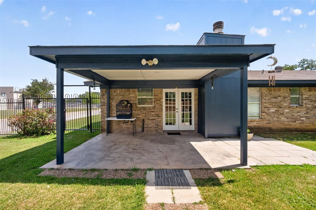 519 East 8th Street Irving, TX 75060 - Photo 23 of 31