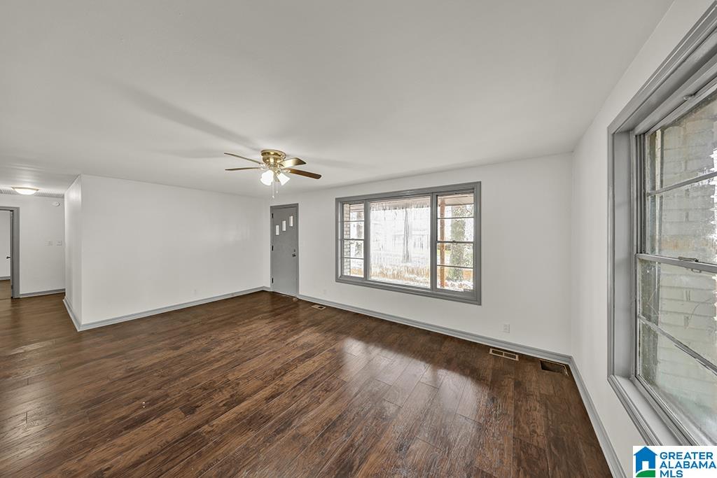 804 Martinwood Road Birmingham, AL 35235 - Photo 4 of 32