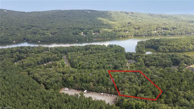 $99,000 | 288 Emerald Isle Court, Lexington, NC 27292