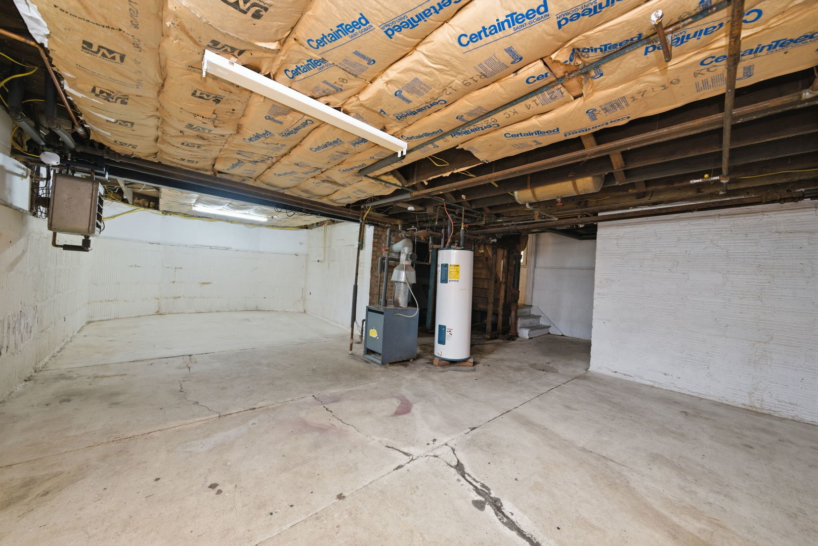 500 Catherine Street Ottawa, IL 61350 - Photo 19 of 23 a view of small space