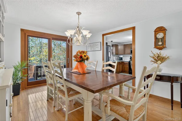 $579,900 | 7 Colleen Lane, Wallkill, NY 12589