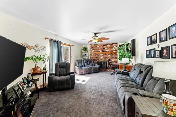 $575,000 | 5209 Connecticut Avenue, Hammonton, NJ 08037