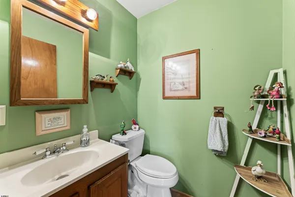 $575,000 | 5209 Connecticut Avenue, Hammonton, NJ 08037