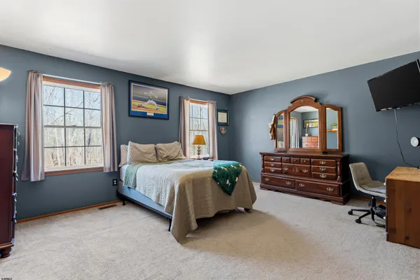 $575,000 | 5209 Connecticut Avenue, Hammonton, NJ 08037