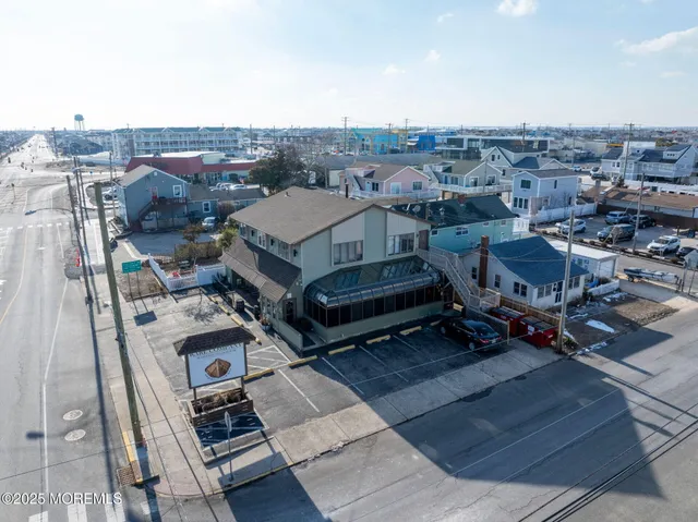 $1,375,000 | 605 Long Beach Boulevard, Ship Bottom, NJ 08008