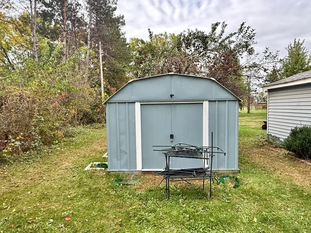 $395,000 | 20091 Red Wing Boulevard, Hastings, MN 55033