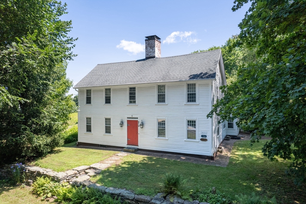 218 Mountain Road Wilbraham, MA 01095 - Photo 3 of 41