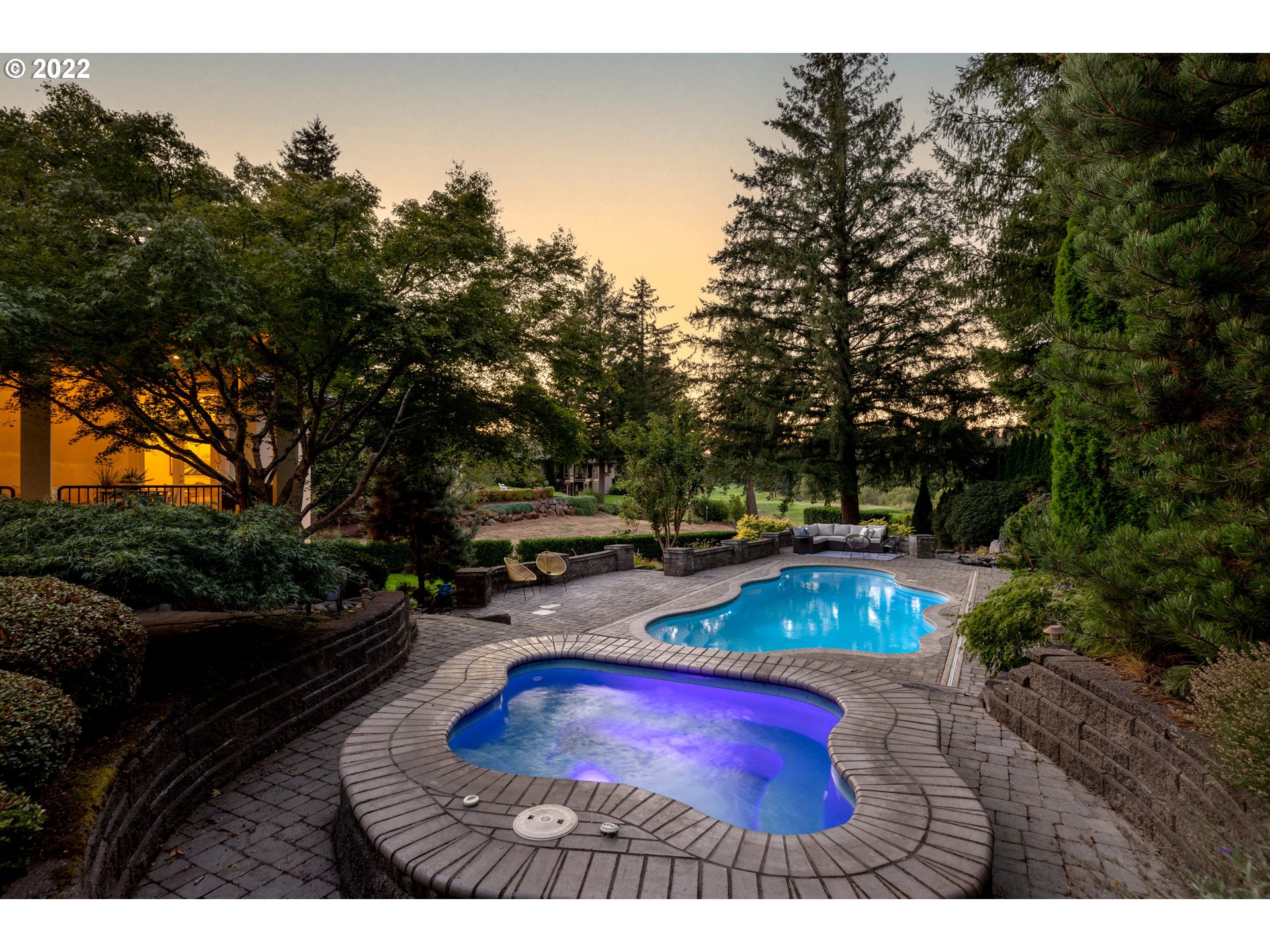6228 Northwest El Rey Drive Camas, WA 98607 - Photo 28 of 32 a view of outdoor space with seating area and trees around