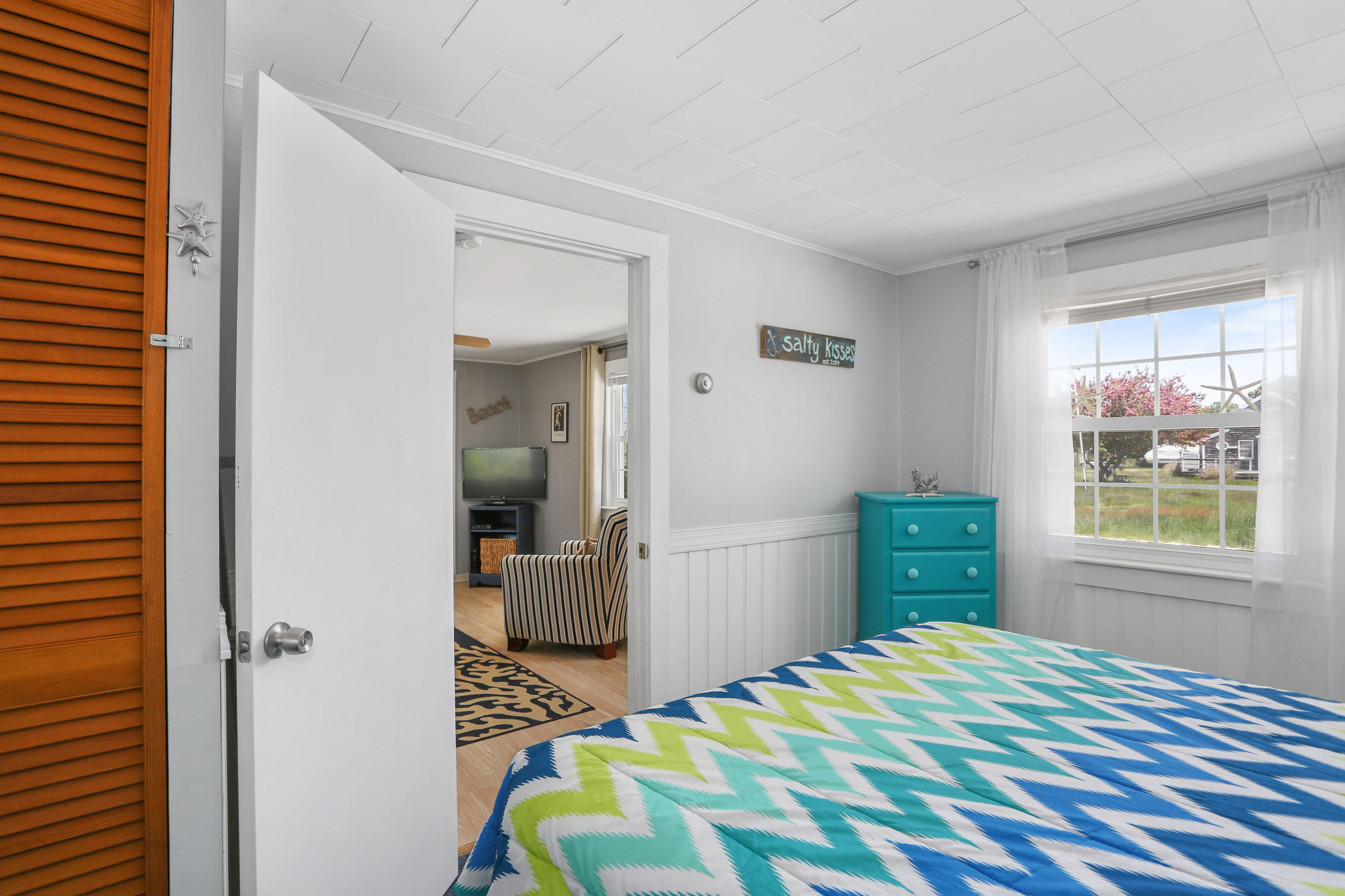148 Shore Road, Unit 1 Truro, MA 02666 - Photo 13 of 18 148sholr-13