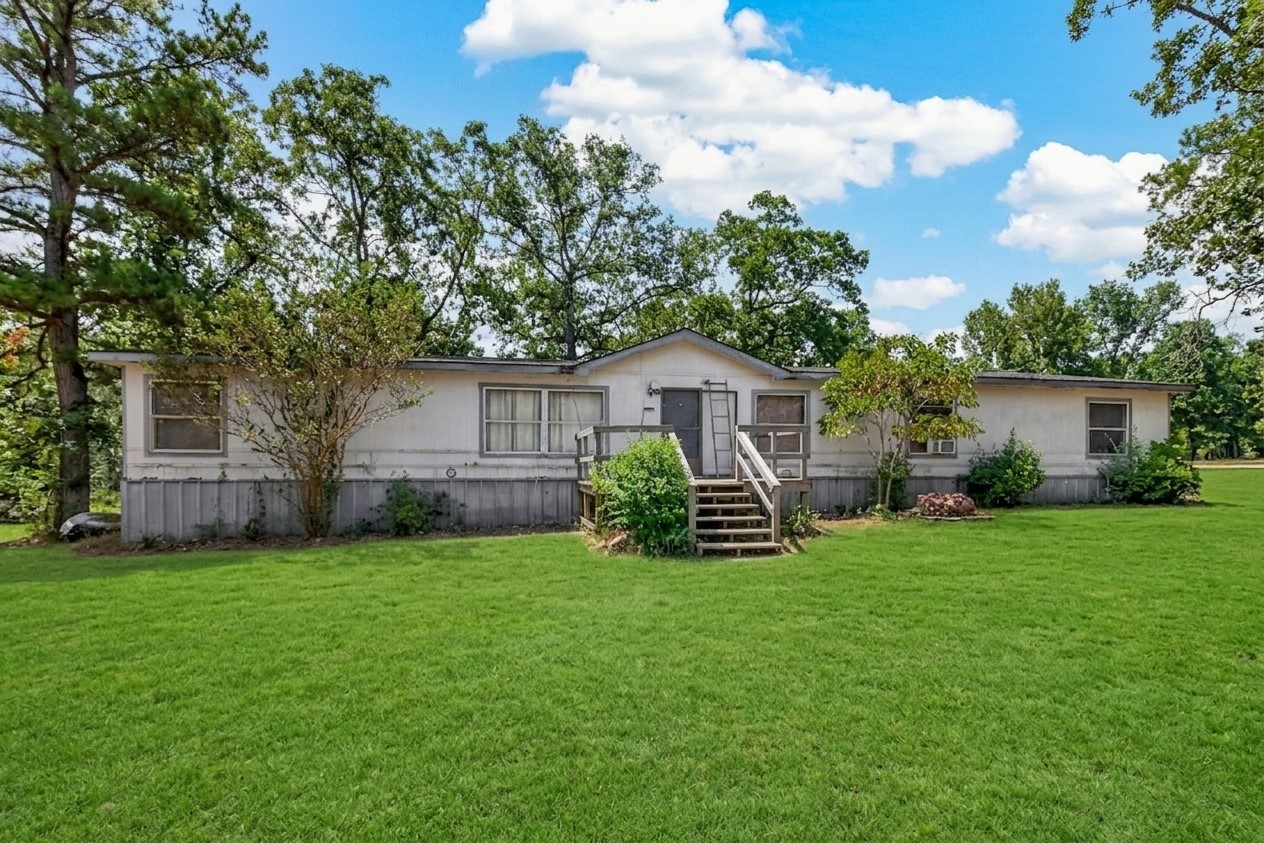 27 Pinedale Subdivision Road Huntsville, TX 77320 - Photo 1 of 22 Virtually staged for enhanced presentation