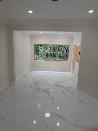$3,500 | 6410 Northwest Miami Court, Miami, FL 33150