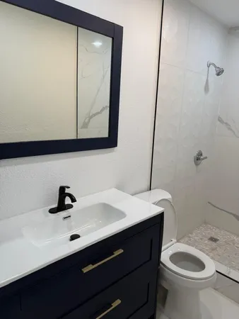 $3,500 | 6410 Northwest Miami Court, Miami, FL 33150
