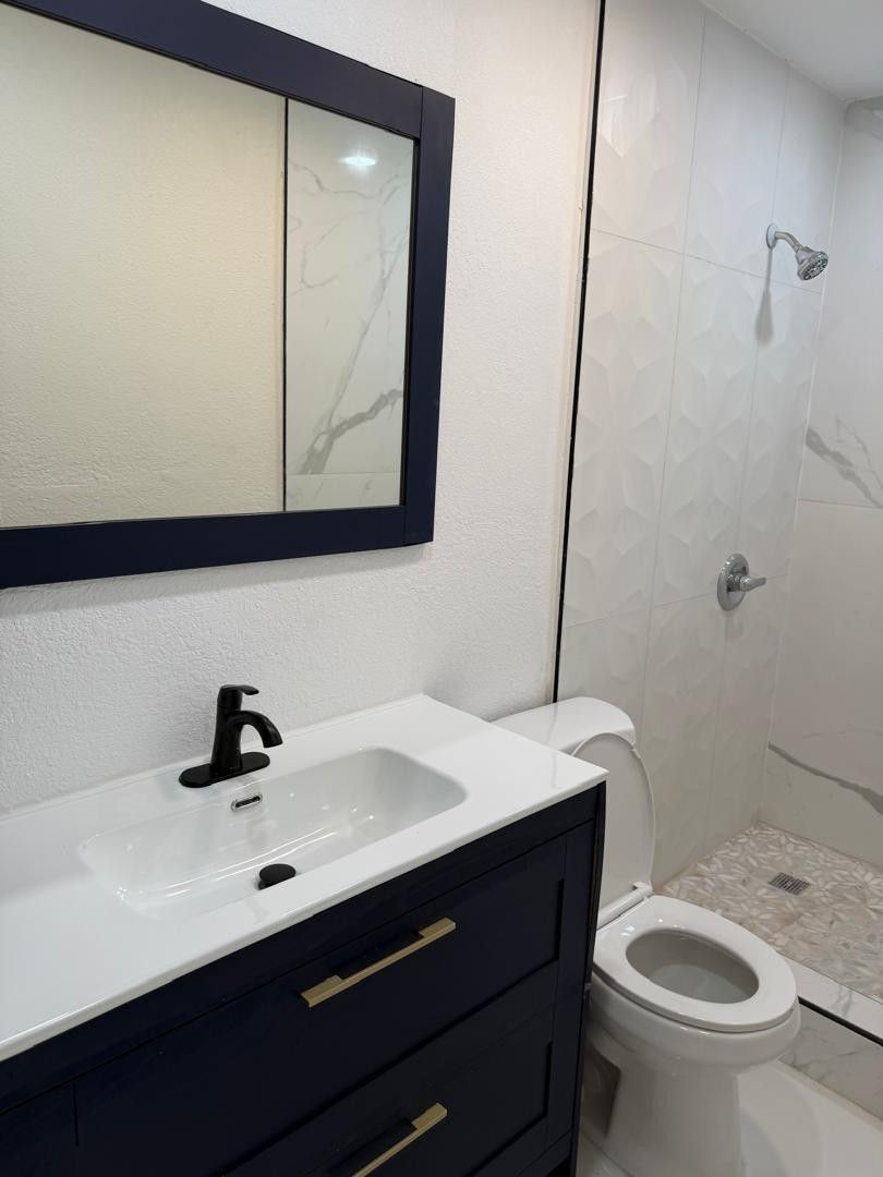 6410 Northwest Miami Court Miami, FL 33150 - Photo 24 of 37 Photo 24