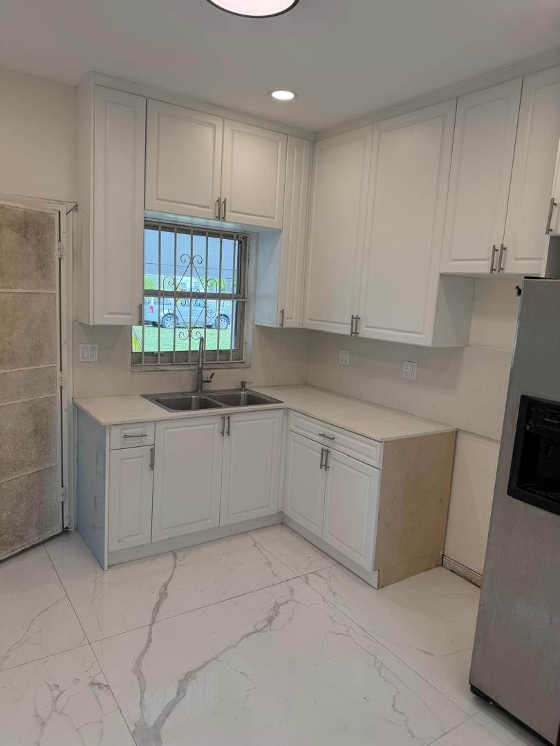 6410 Northwest Miami Court Miami, FL 33150 - Photo 6 of 37 Photo 6