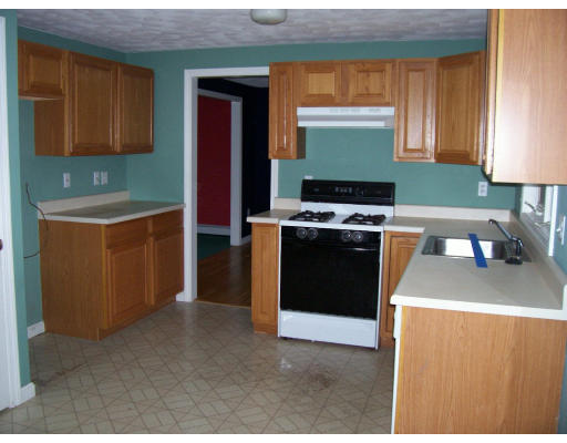 15 Pear Tree Road Haverhill, MA 01830 - Photo 5 of 16 Gallery Image 5