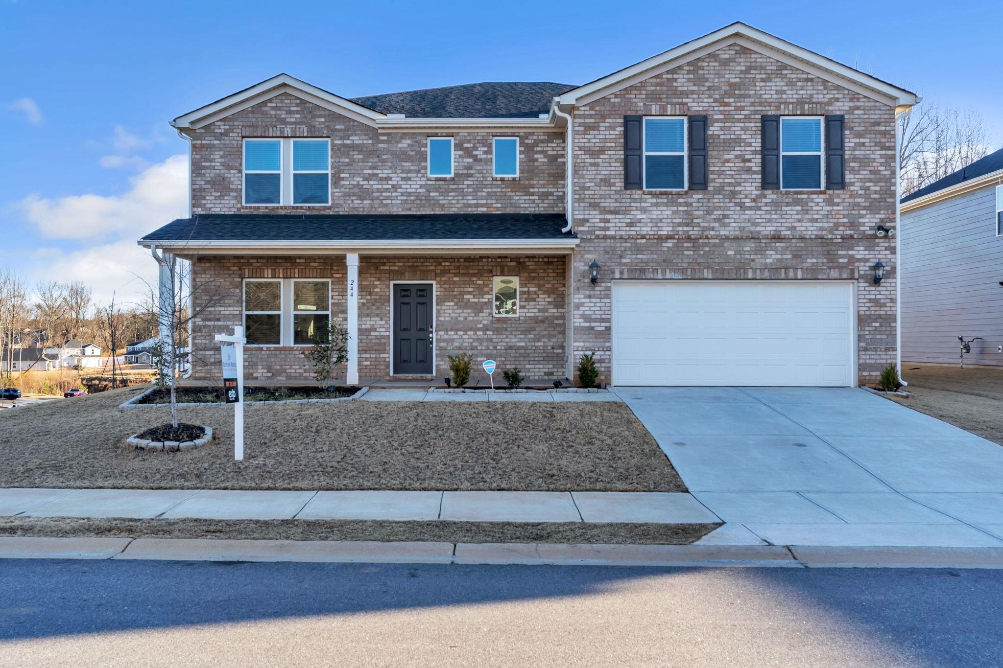 244 Roderick Lane Greenville, SC 29605 - Photo 1 of 29 Gallery Image 1