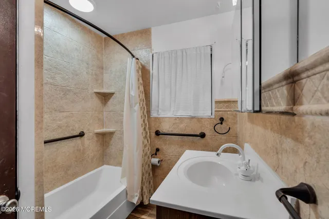 $479,000 | 252 Ashwood Drive, Brick, NJ 08723