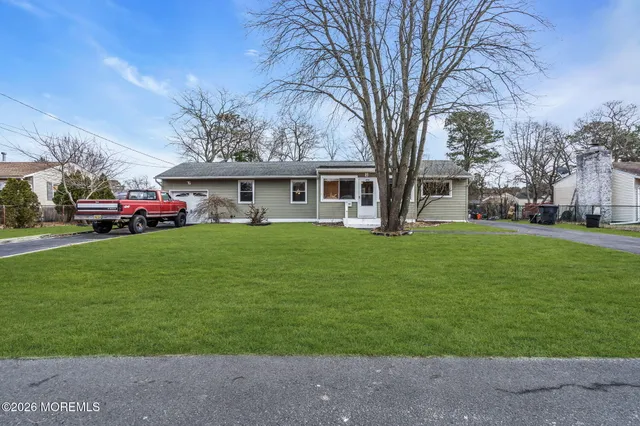 $479,000 | 252 Ashwood Drive, Brick, NJ 08723