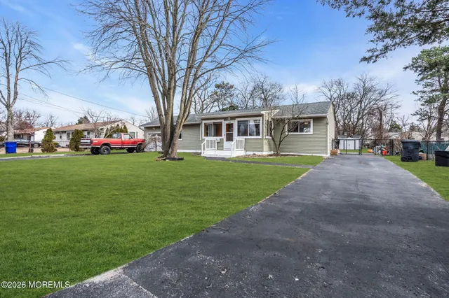 $479,000 | 252 Ashwood Drive, Brick, NJ 08723