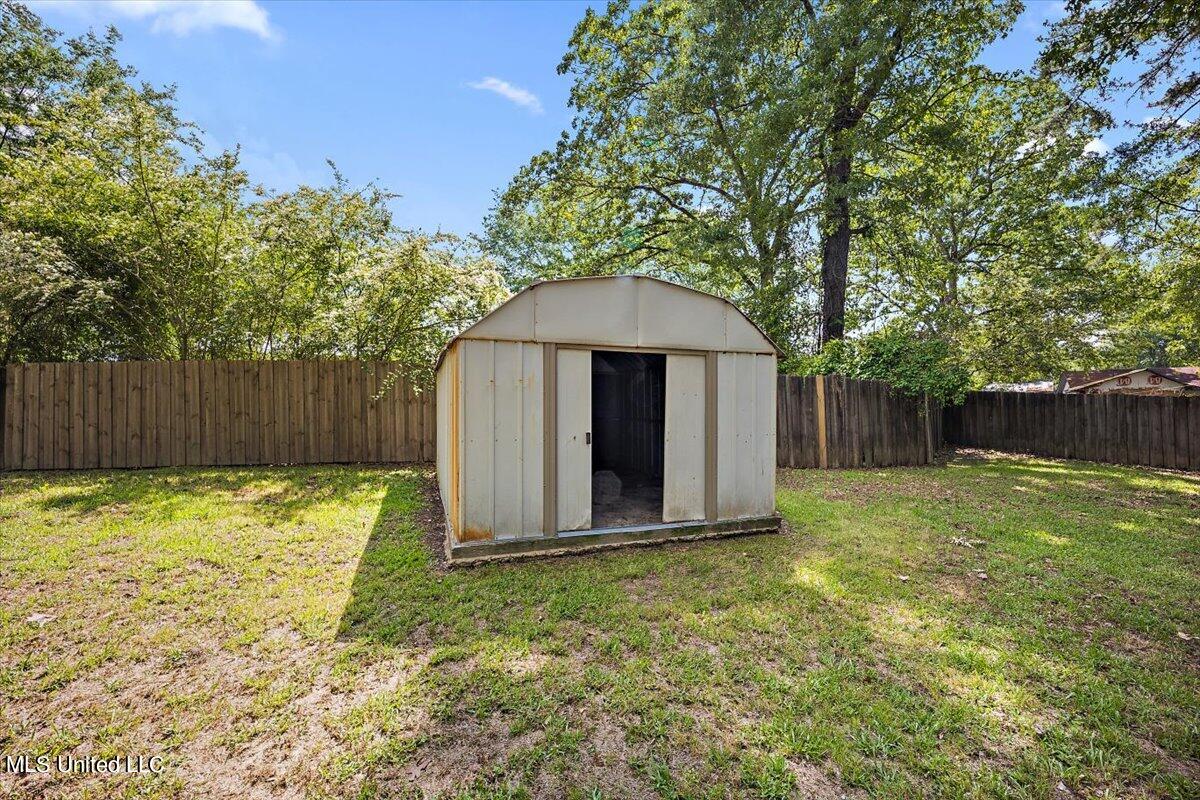 2353 Harahan Road Pearl, MS 39208 - Photo 14 of 16 15-HTP_4658