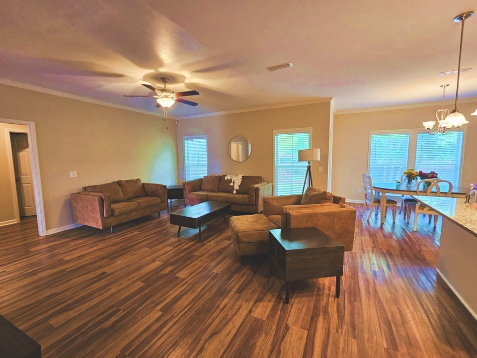 207 Pepperridge Road Dothan, AL 36301 - Photo 9 of 37