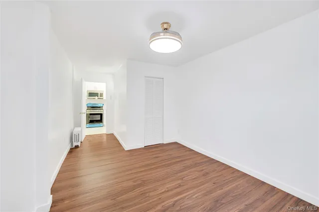 $1,199,000 | 192-23 116th Road | St. Albans