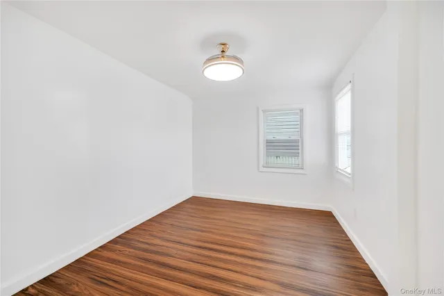 $1,199,000 | 192-23 116th Road | St. Albans