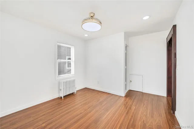 $1,199,000 | 192-23 116th Road | St. Albans