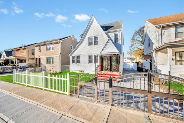 $1,199,000 | 192-23 116th Road | St. Albans