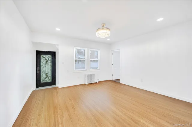 $1,199,000 | 192-23 116th Road | St. Albans