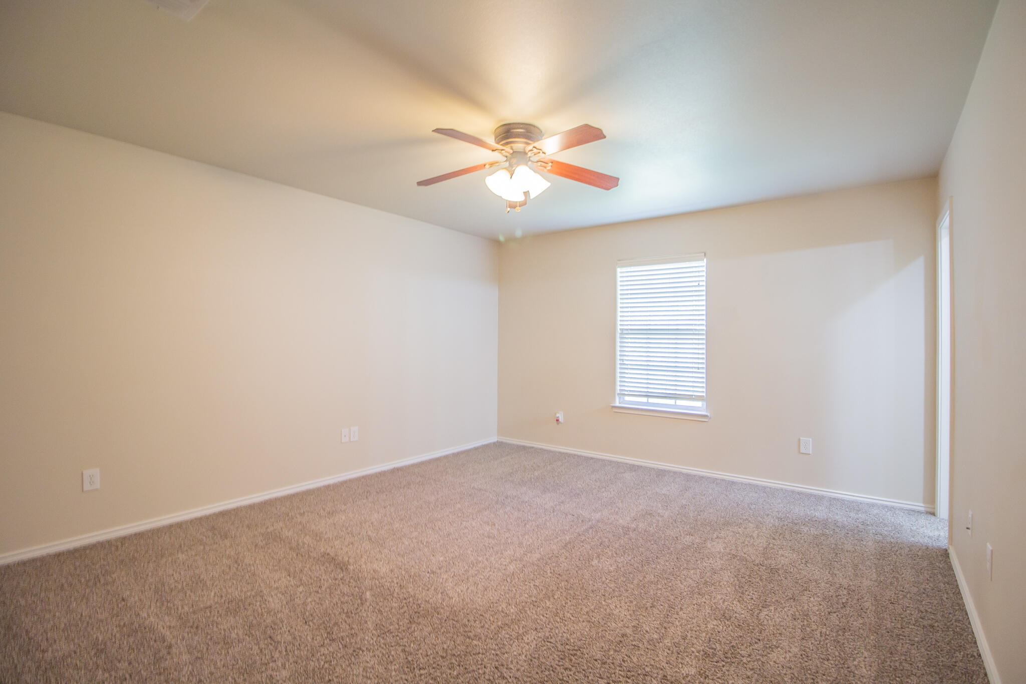 6606 37th Street Lubbock, TX 79407 - Photo 9 of 16 8
