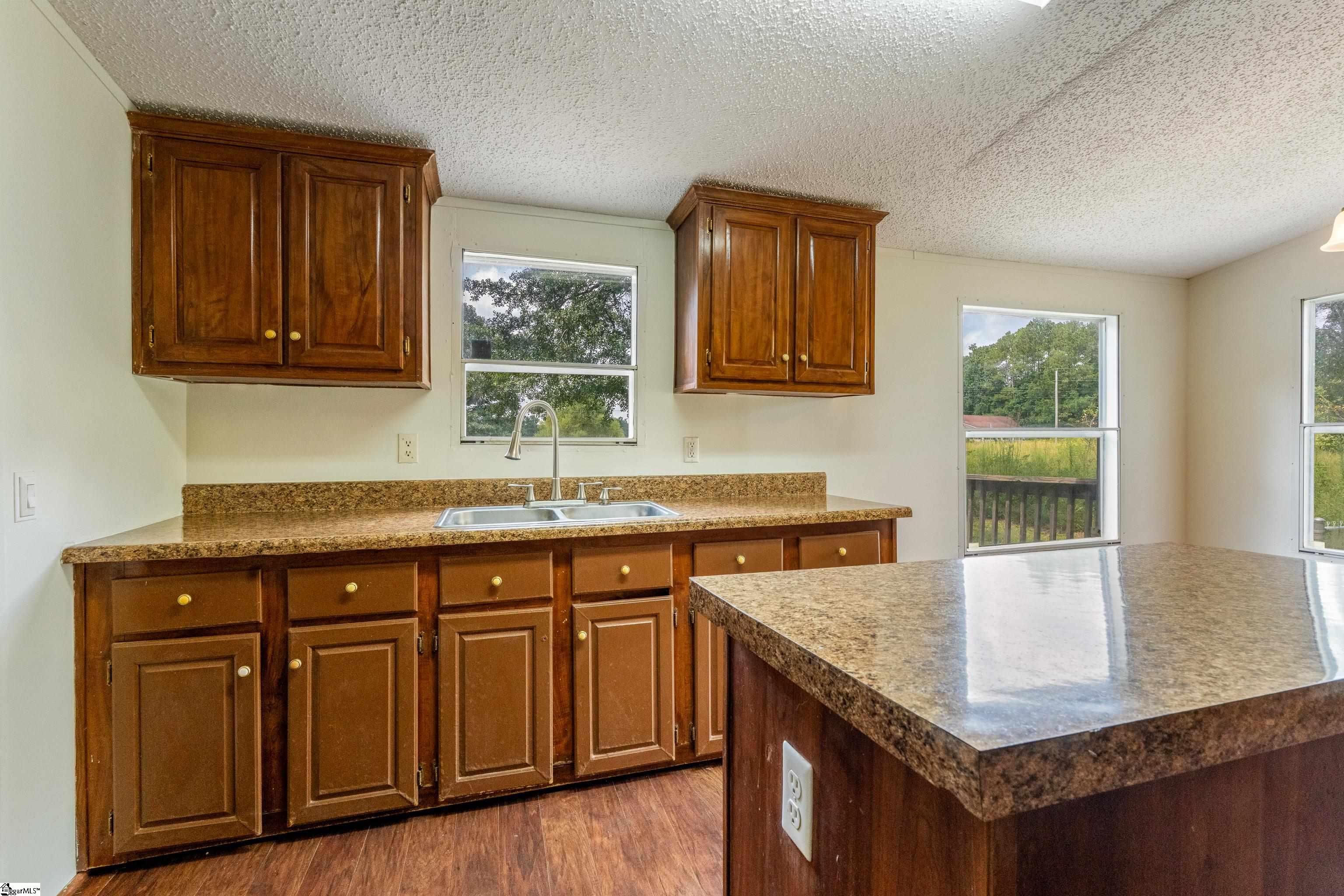 963 Renno Road Clinton, SC 29325 - Photo 10 of 30 Gallery Image 10