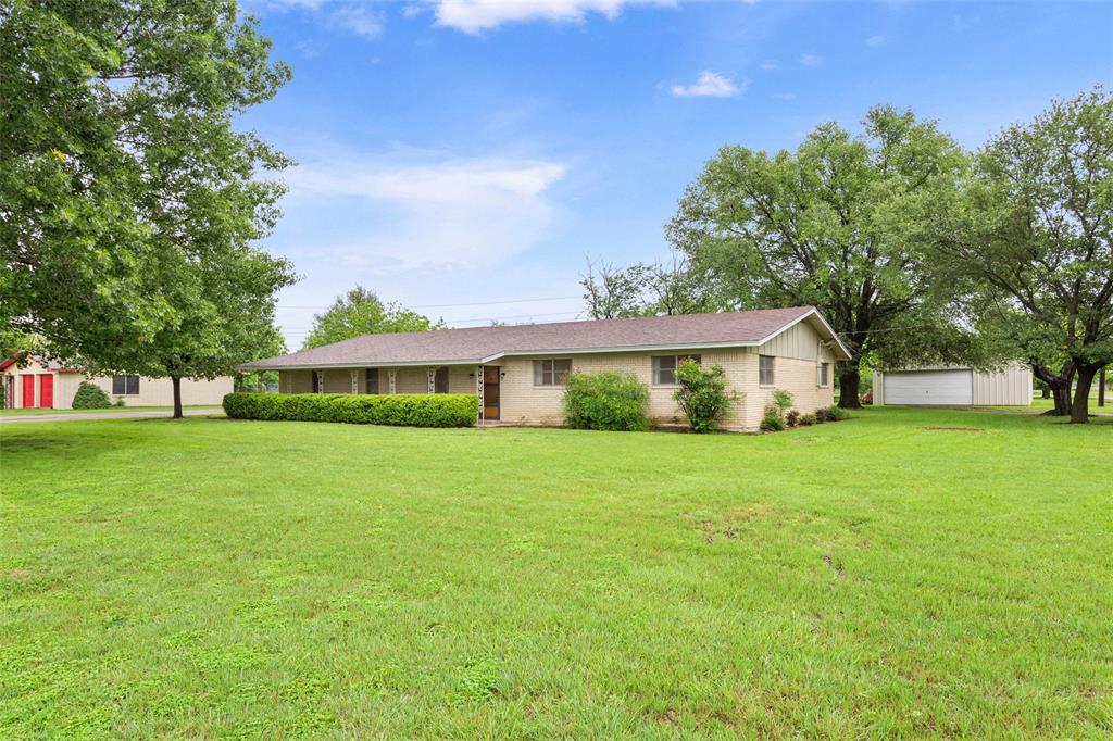 2416 Gary Lane Waco, TX 76708 - Photo 3 of 25
