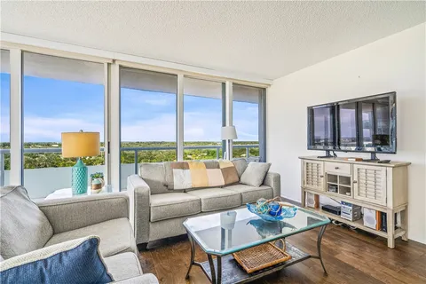 $825,000 | 3554 Ocean Drive, Unit 1101, Vero Beach, FL 32963