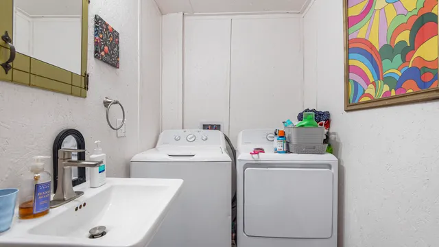 $1,200,000 | 841 North 1st Street, DeFuniak Springs, FL 32433