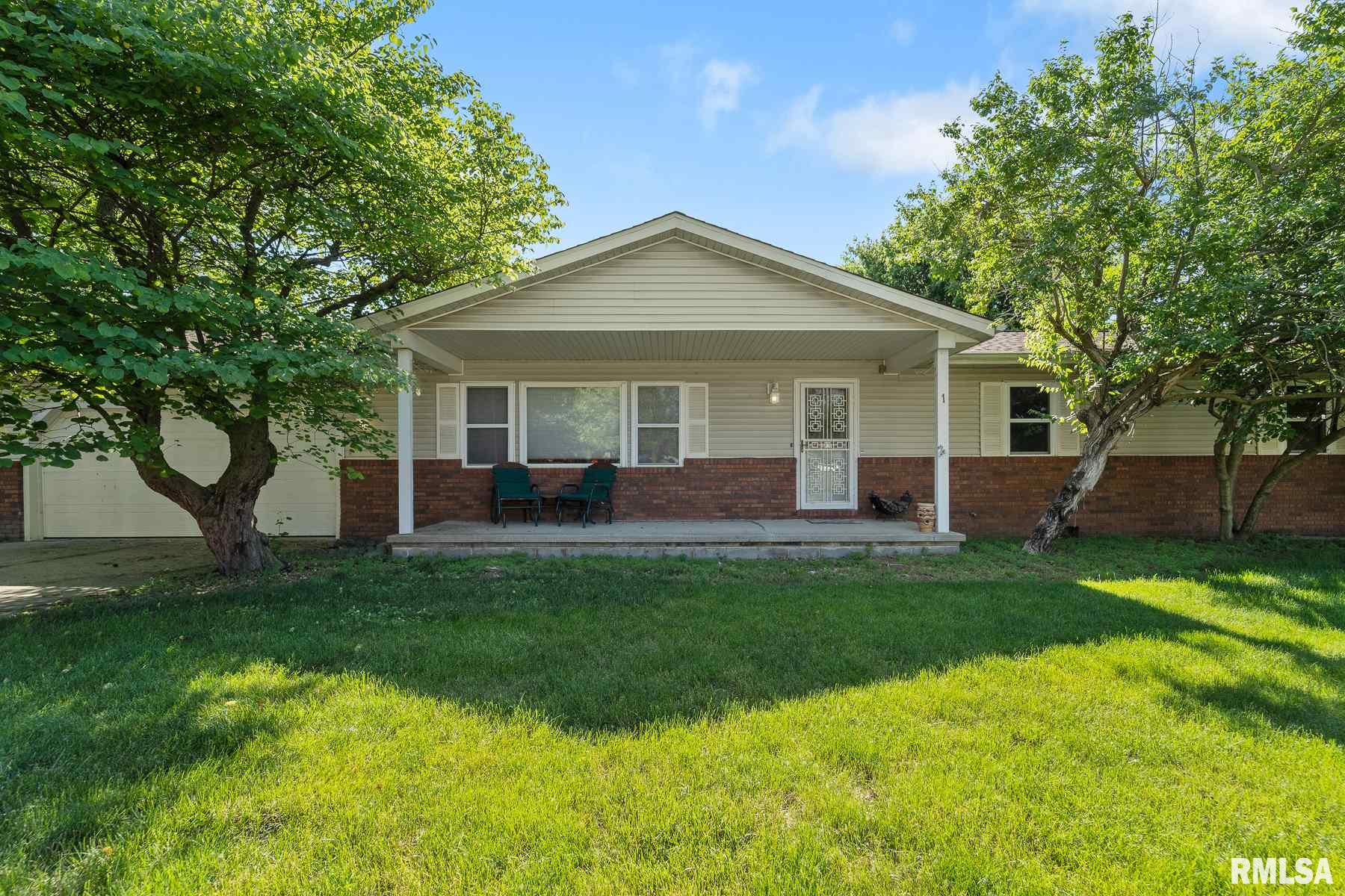 1 Pellinor Drive Rochester, IL 62563 - Photo 1 of 35