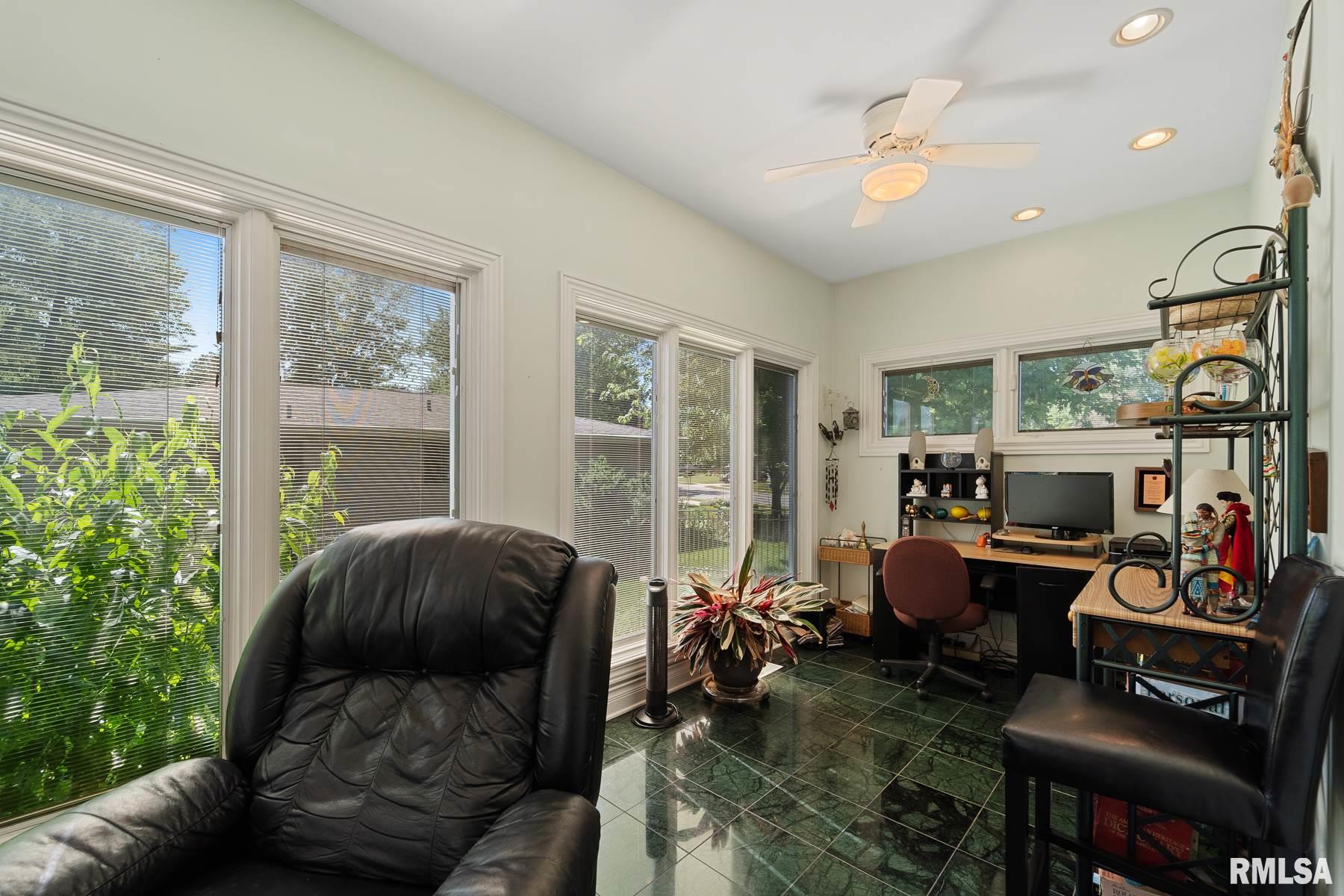 1 Pellinor Drive Rochester, IL 62563 - Photo 21 of 35