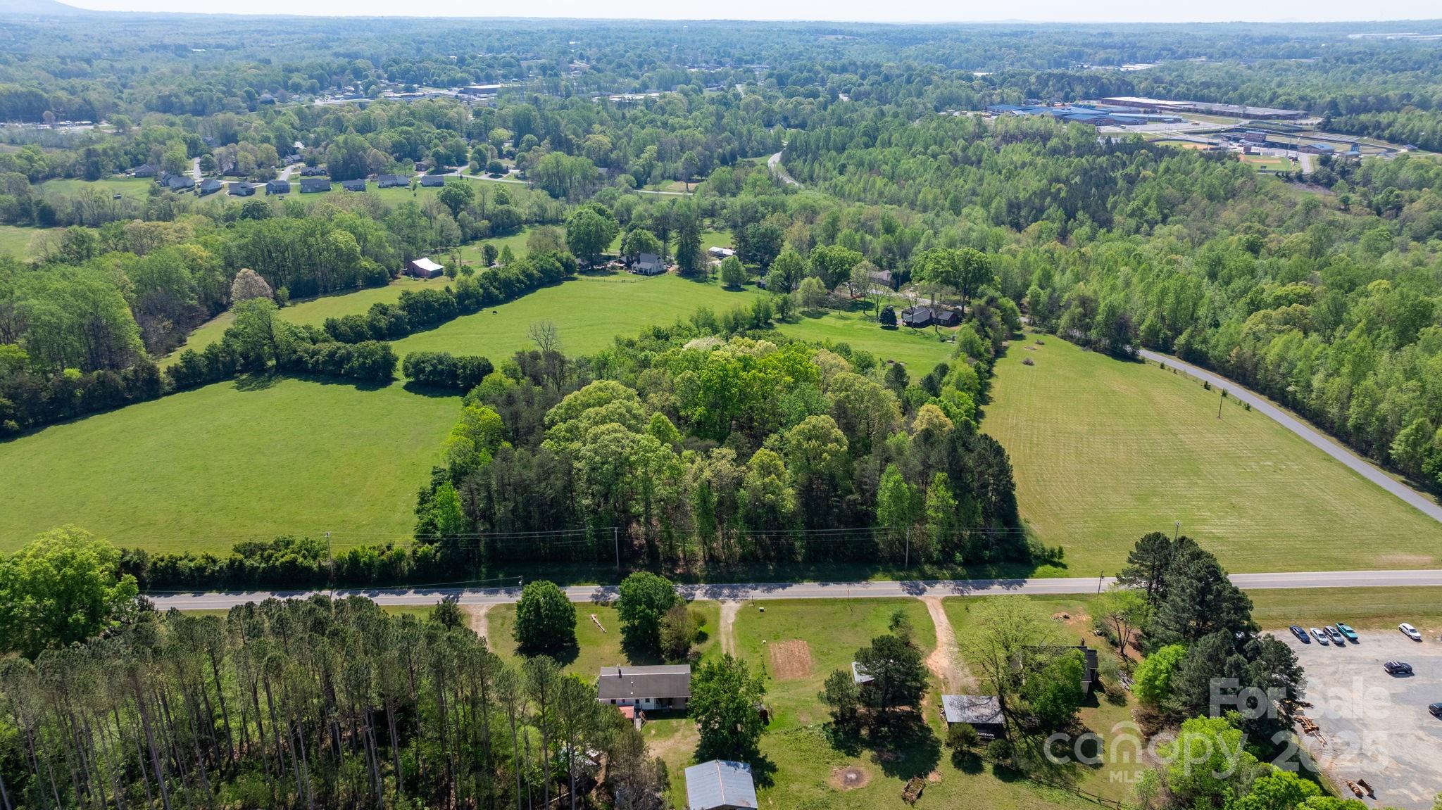 1361 Zeb Haynes Road Maiden, NC 28650 - Photo 3 of 9 Gallery Image 3
