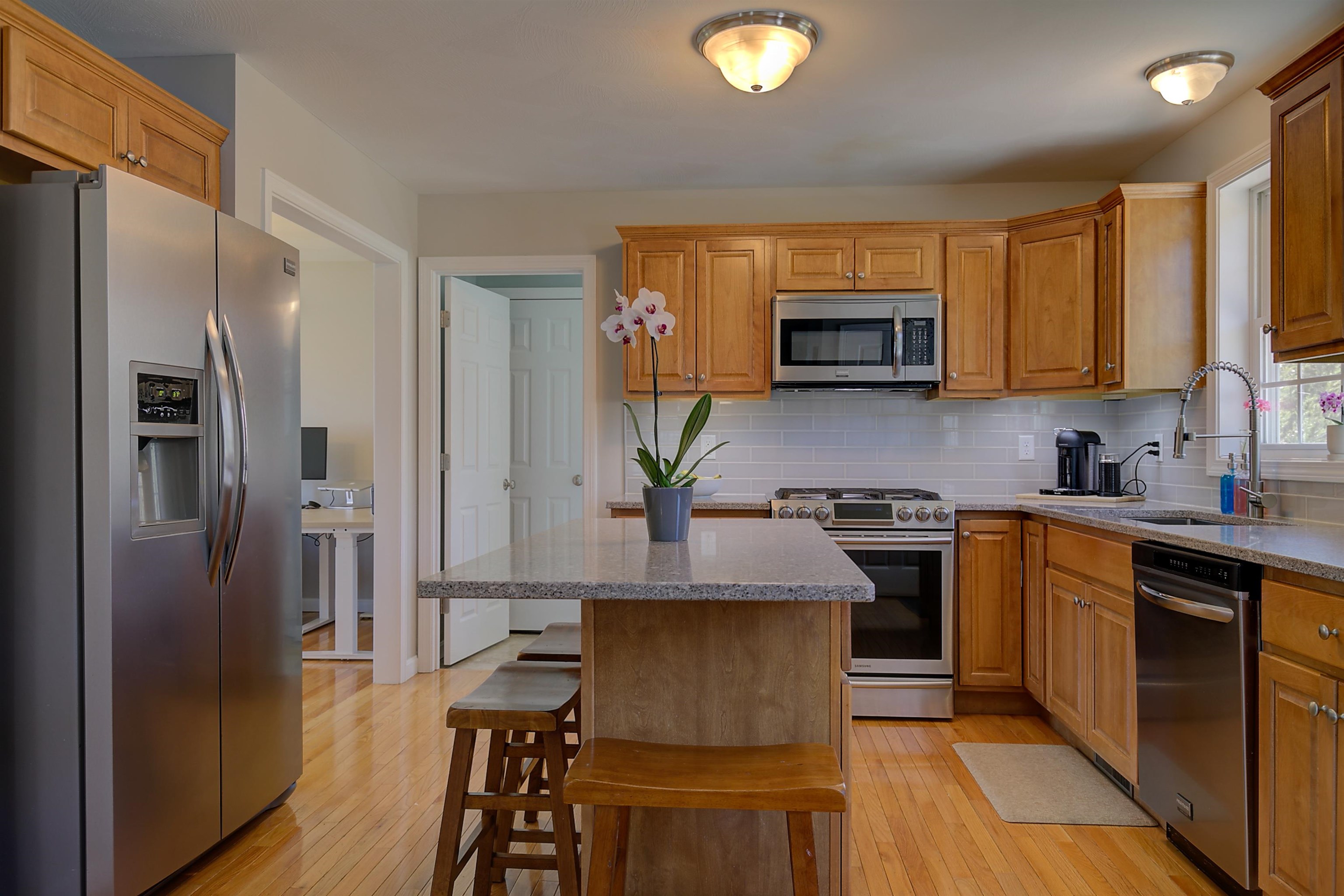 20 Cornerstone Drive Dover, NH 03820 - Photo 8 of 32
