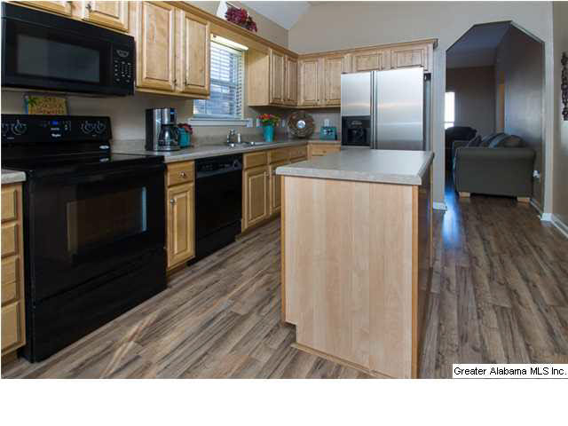 817 Daventry Lane Calera, AL 35040 - Photo 6 of 16