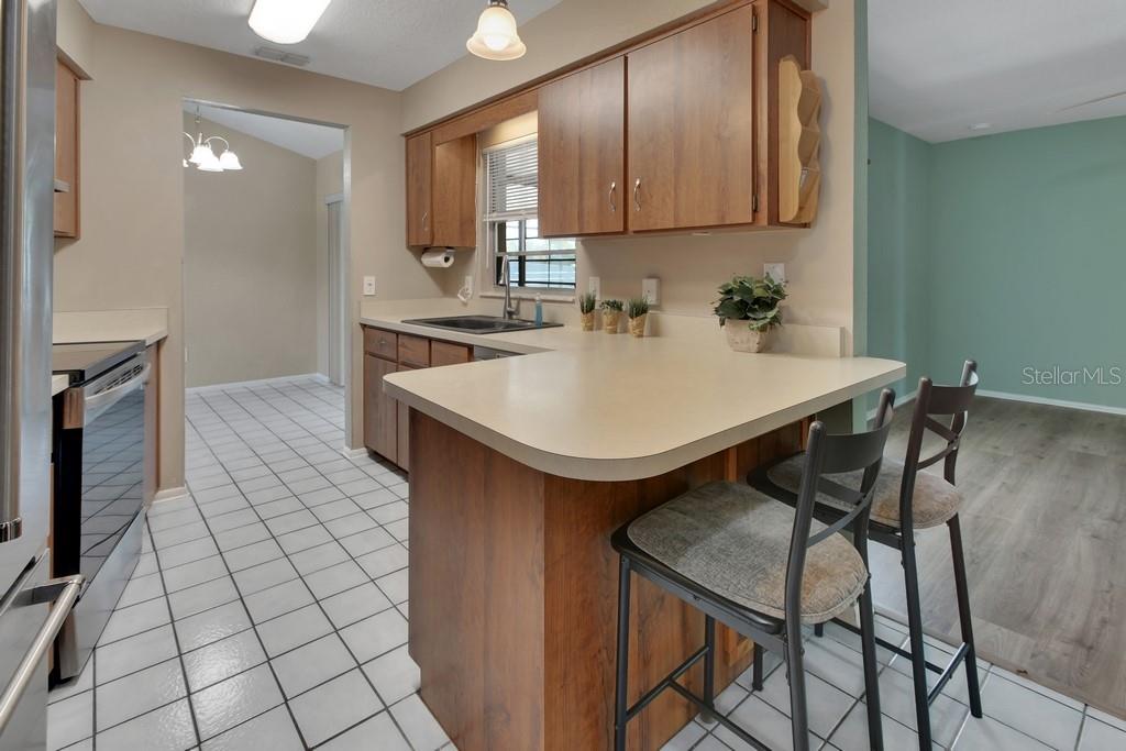 3018 Bonkirk Drive Deltona, FL 32738 - Photo 10 of 37