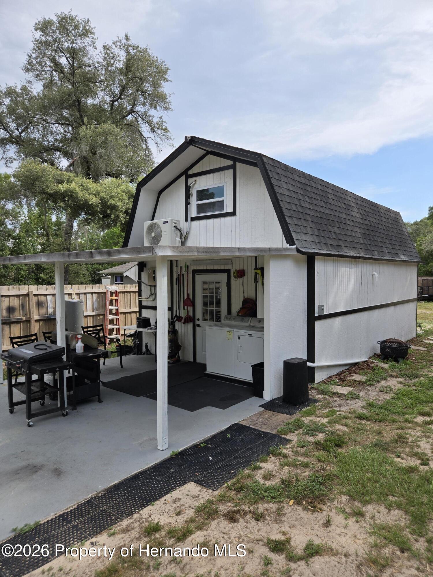 1414 Maximilian Avenue Spring Hill, FL 34609 - Photo 17 of 74