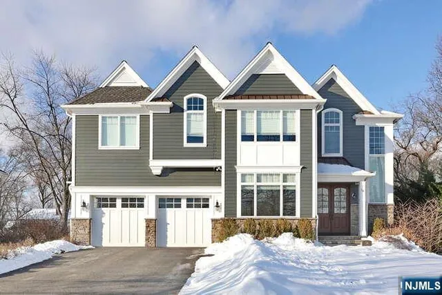 $9,000 | 14 Graham Place, Glen Rock, NJ 07452